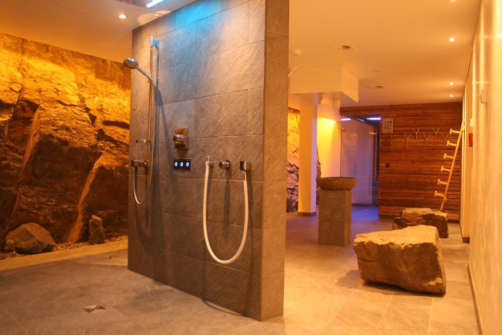 Logis Gourmet & Relax Hotel De La Sure Еш-сюр-Сур Екстер'єр фото